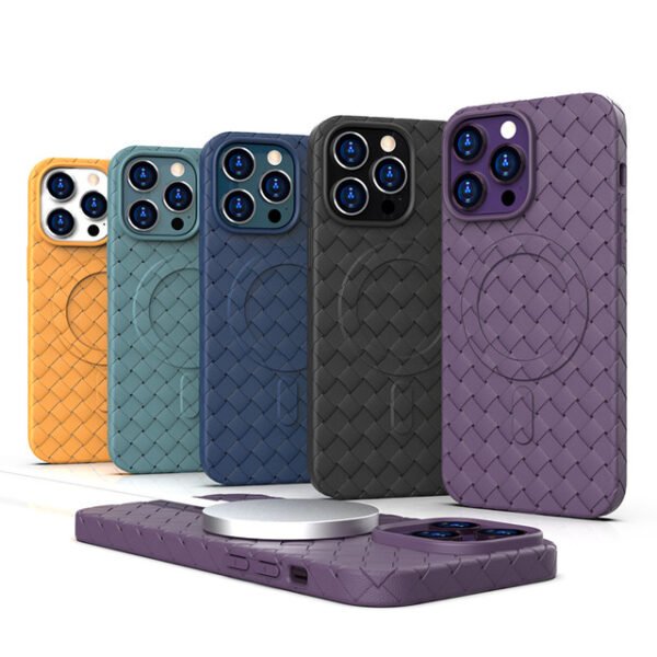 WOVEN CASE FOR IPHONE