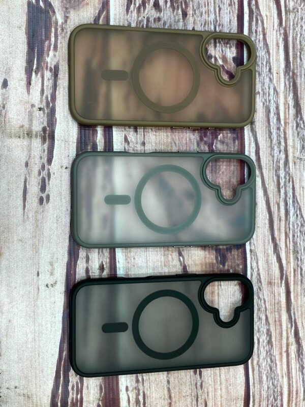 ⁦Blackout case for iPhone⁩ - الصورة ⁦8⁩