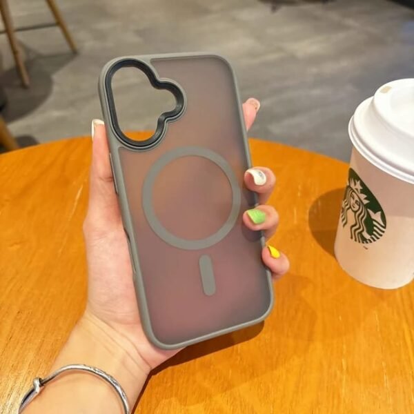 ⁦Blackout case for iPhone⁩ - الصورة ⁦4⁩