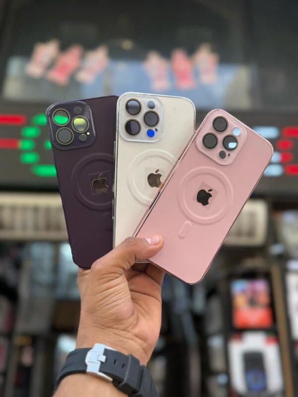 ⁦Glamour Leather Case for iPhone⁩ - الصورة ⁦8⁩