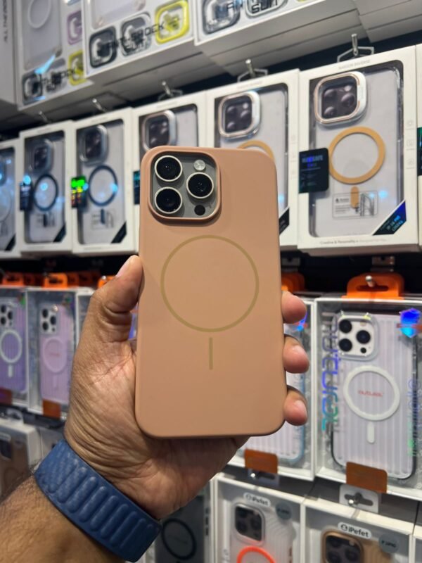 ⁦Beats Case for iphone⁩ - الصورة ⁦19⁩