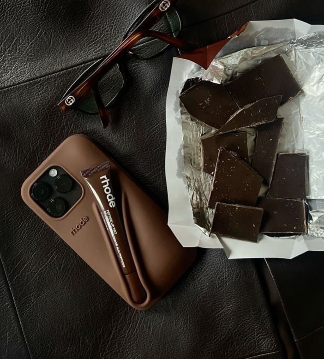 Lip Gloss cover for iphone - الصورة 2