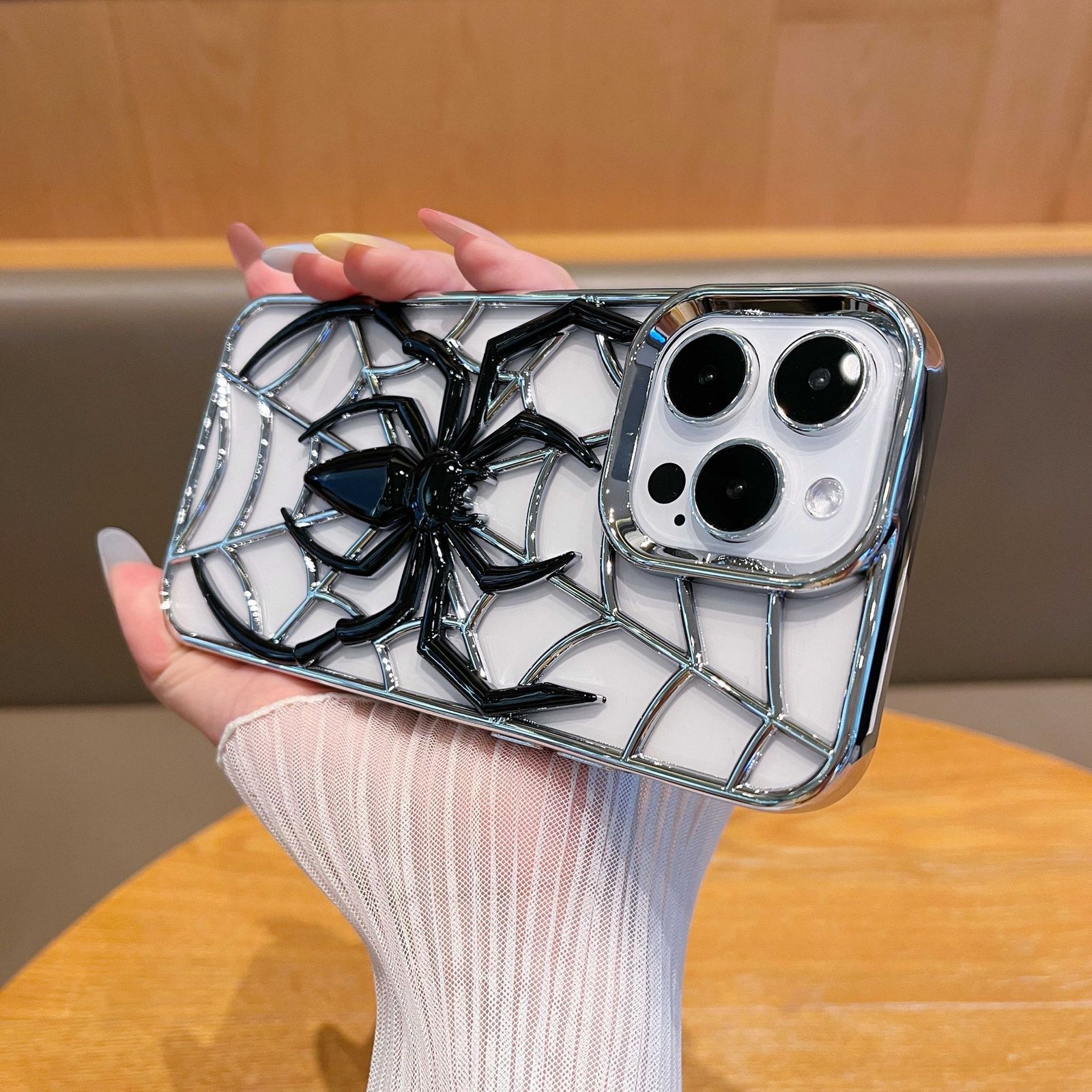 New Cool Hollow Spider for iphone - الصورة 4