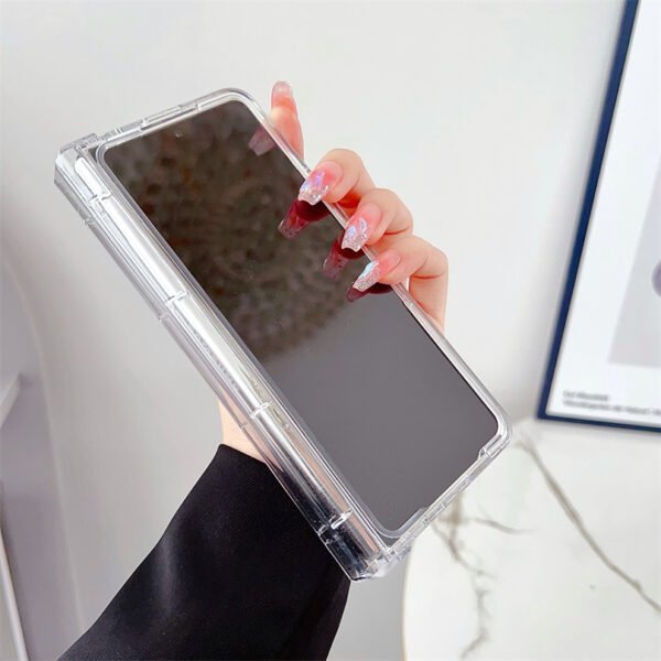 ⁦clear cover for samsung z fold⁩ - الصورة ⁦2⁩