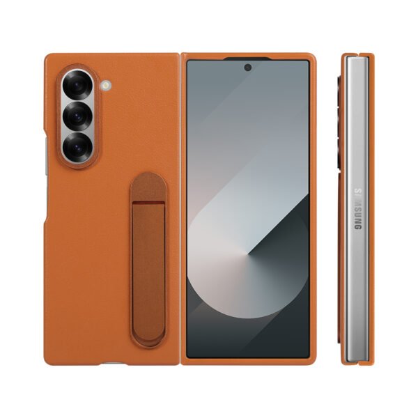 ⁦LUxury Hard PC With Stand ShockProof Cover For Z Fold⁩ - الصورة ⁦5⁩