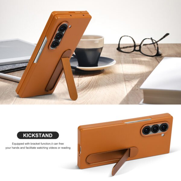 ⁦LUxury Hard PC With Stand ShockProof Cover For Z Fold⁩ - الصورة ⁦6⁩